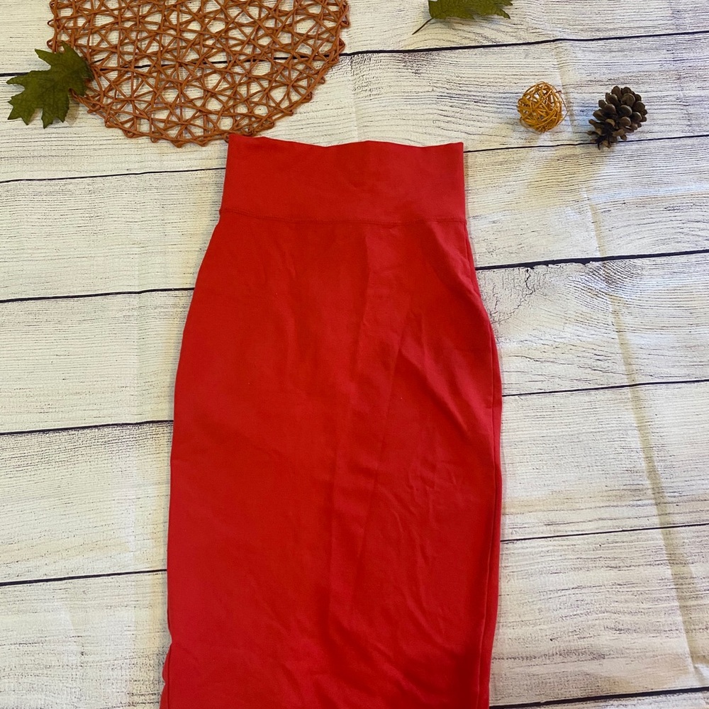 Bebe pencil skirt